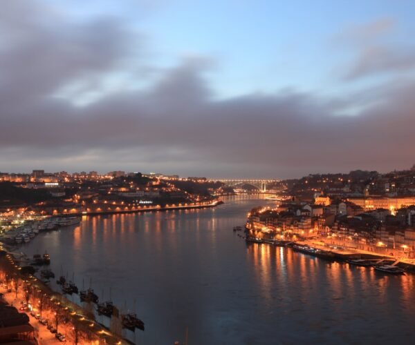 5 Days in Madeira: Wild Landscapes, Island Tours & Folklore Experiences