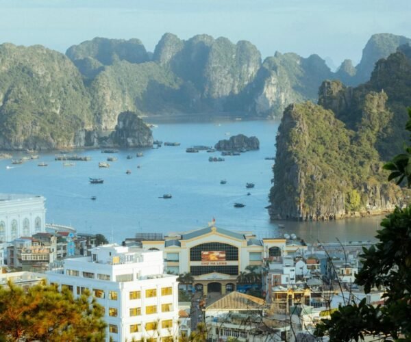 Vietnam Highlights 12-Day Journey: Hanoi, Halong Bay, Bana Hills, Hue & Saigon
