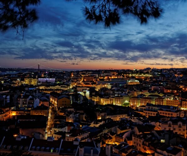 6 Days Discovering Lisbon’s Charms: Alfama Tapas, Sunset Sailing & Iconic Day Trips