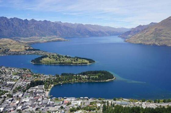 5 Days in Queenstown: Alpine Adventure to Franz Josef & Fox Glacier