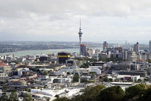 5 Days in Auckland: Explorer Bus Adventures & Middle-earth Magic