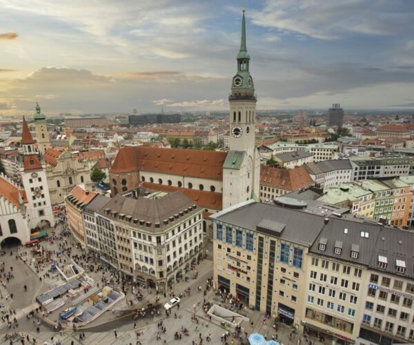 7 Days Munich & Beyond: Castles, Salzburg & Historic Tours