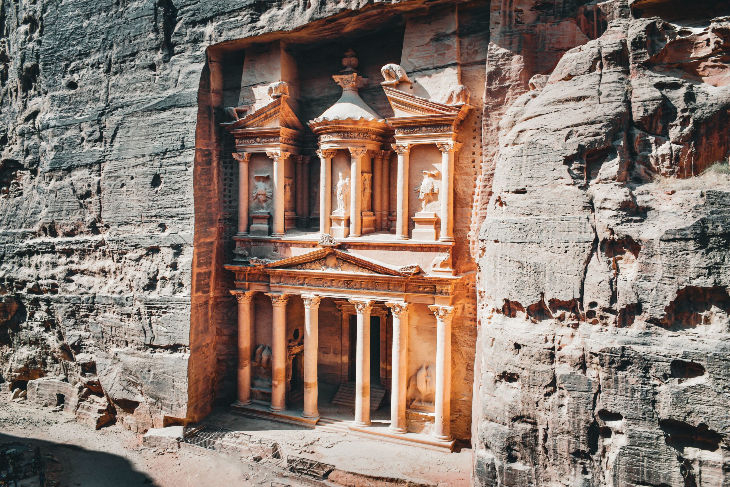 6 Days – Jordan Explorer: Petra, Wadi Rum & Dead Sea Escape